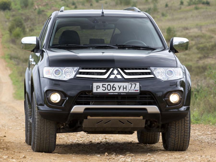  Mitsubishi Pajero Sport 2013 года  (фото 23 из 34)